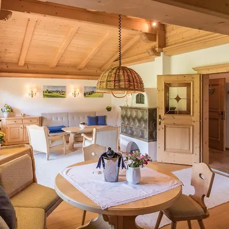 Neuhaus Apartment Kitzbuhel
