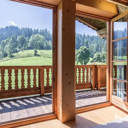 Neuhaus Kitzbuhel